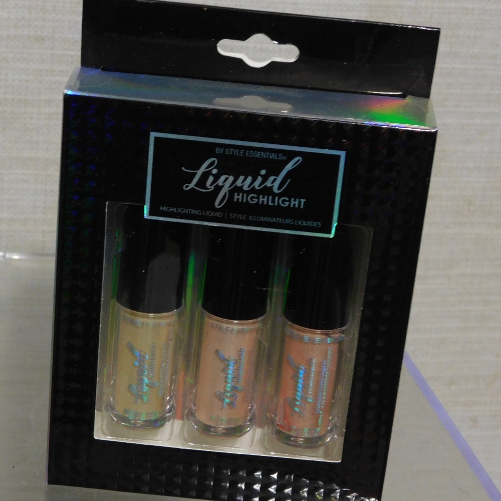 LIQUID HIGHLIGHT BY STYLE ESSENTIALS 0.41 oz